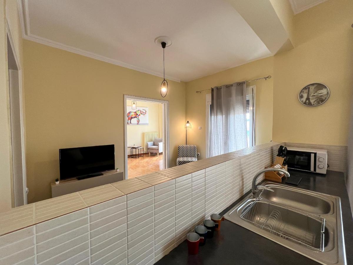 Chiou Spacious 90Sqm Apt In Athen Exterior foto