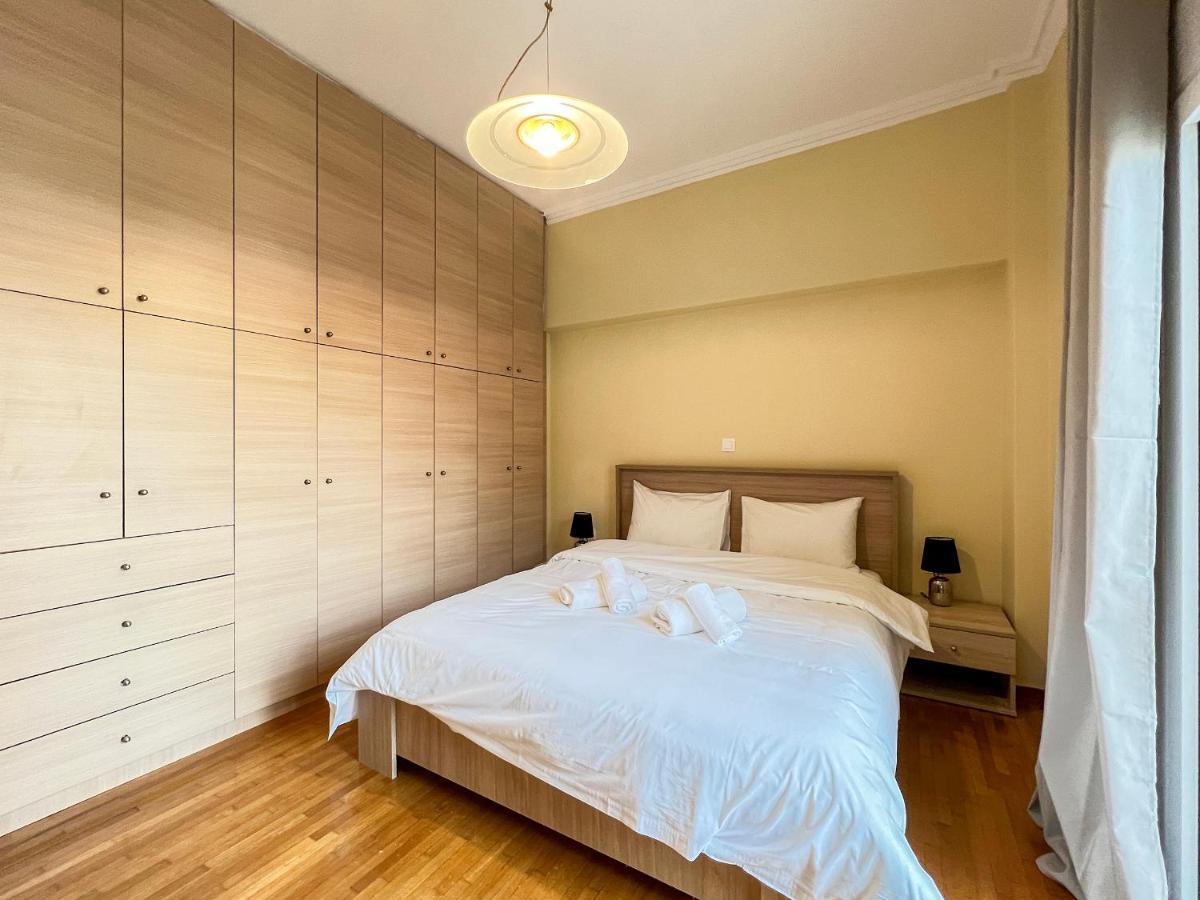 Chiou Spacious 90Sqm Apt In Athen Exterior foto