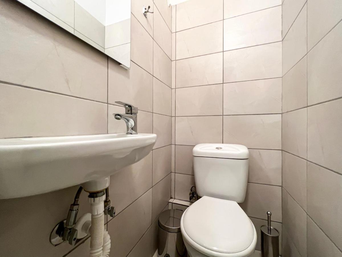 Chiou Spacious 90Sqm Apt In Athen Exterior foto